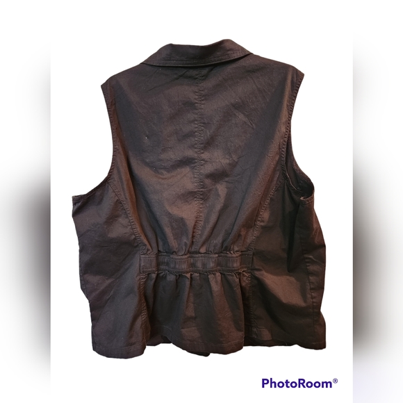 CJ BANKS  size 2X asymmetrical zip front cotton vest. Black - Picture 2 of 5